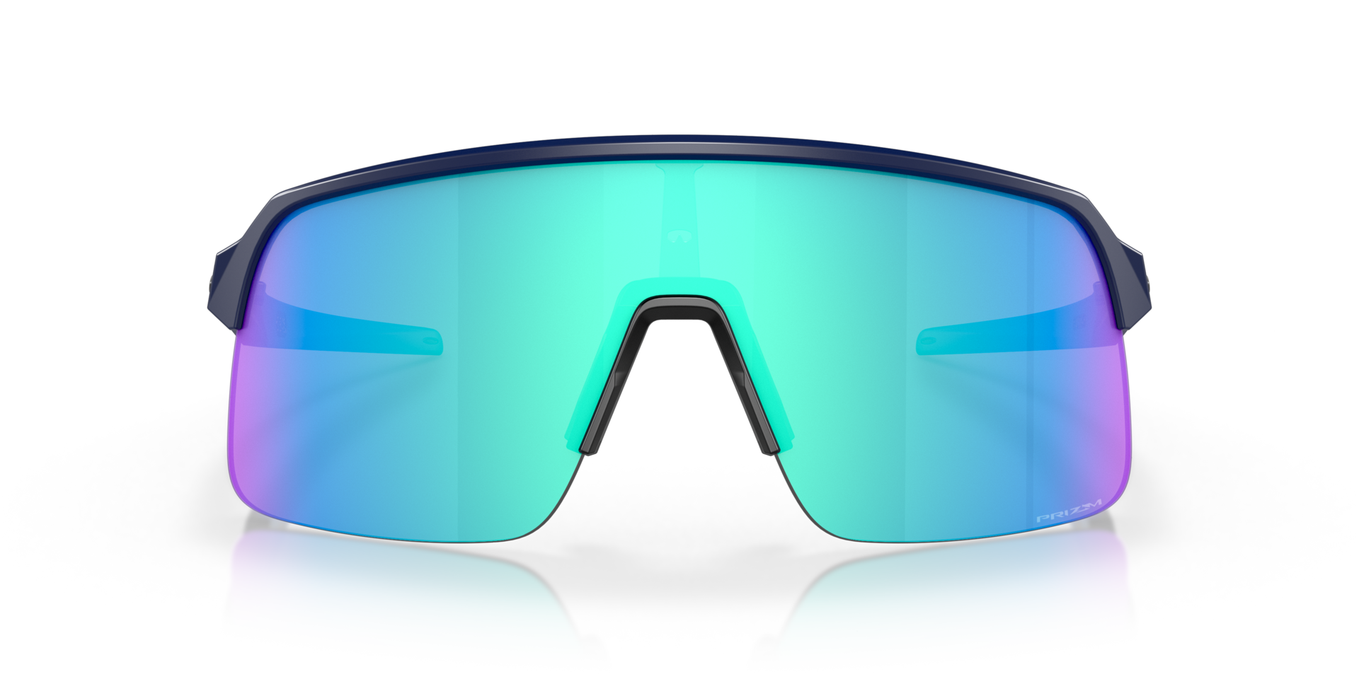 Oakley Sutro Lite Mtt Navy w/Prizm Sapphire Gir syklister en modig og allsidig stil som passer både på og av sykkelen