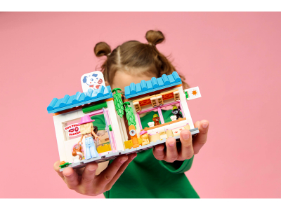 LEGO Bakkerij voor hondensnacks (42677)