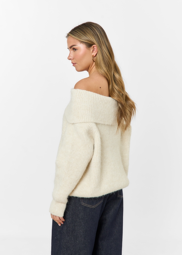 Nina trui creme