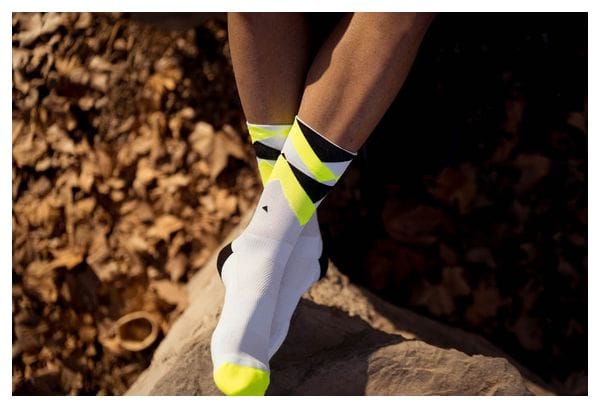 Chaussettes de Running Incylence Peaks Blanc Vert
