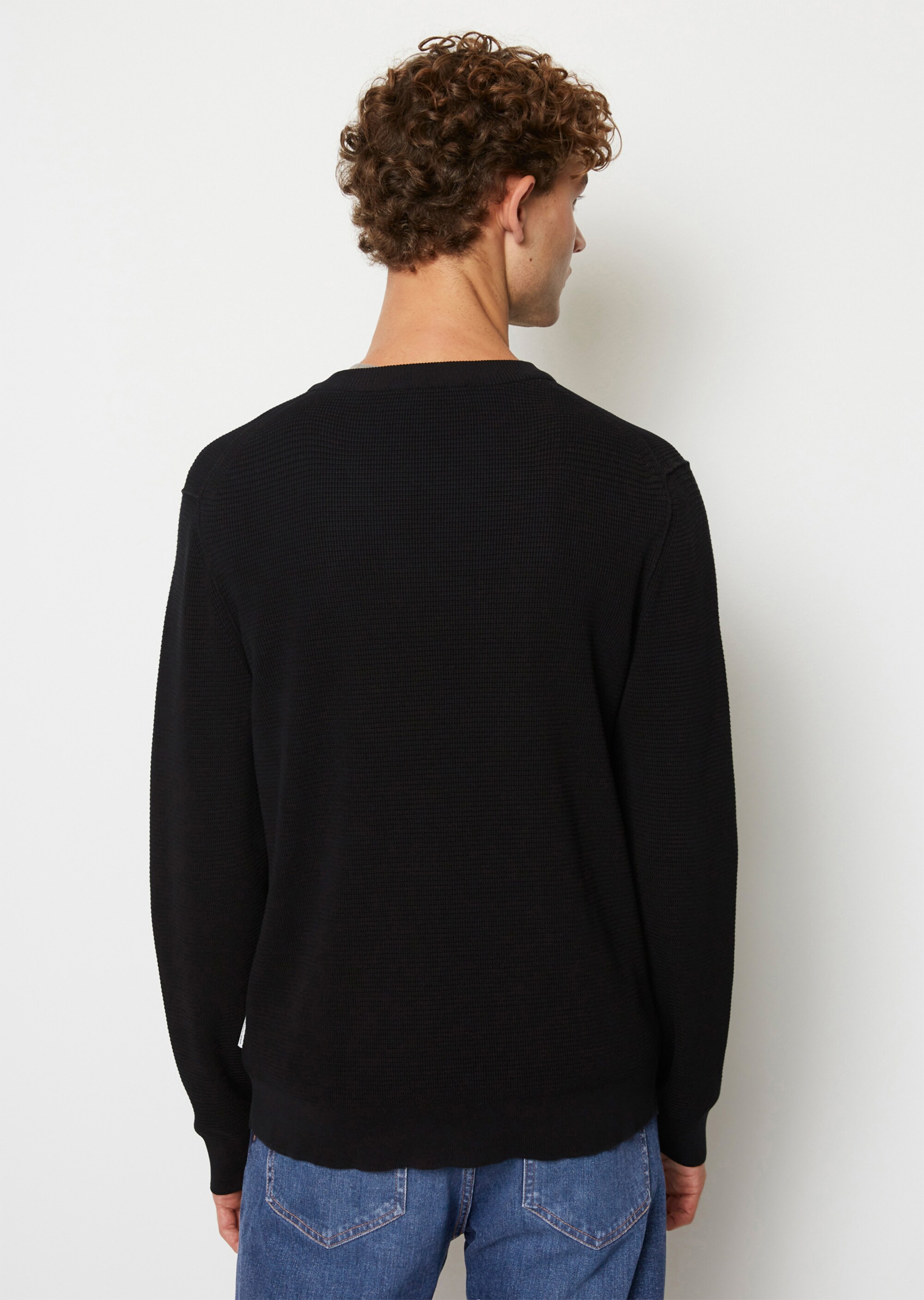 Pullover regular mit feiner Struktur