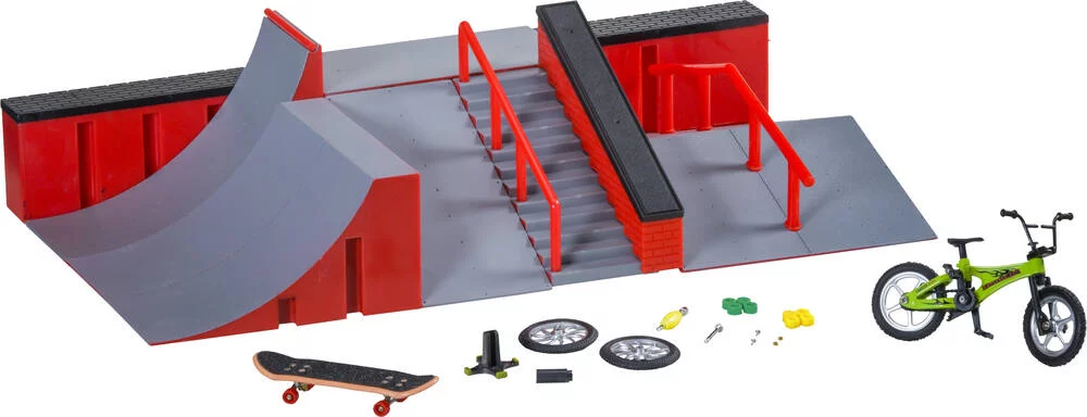 MON GRAND SKATEPARK ET SES MODULES
