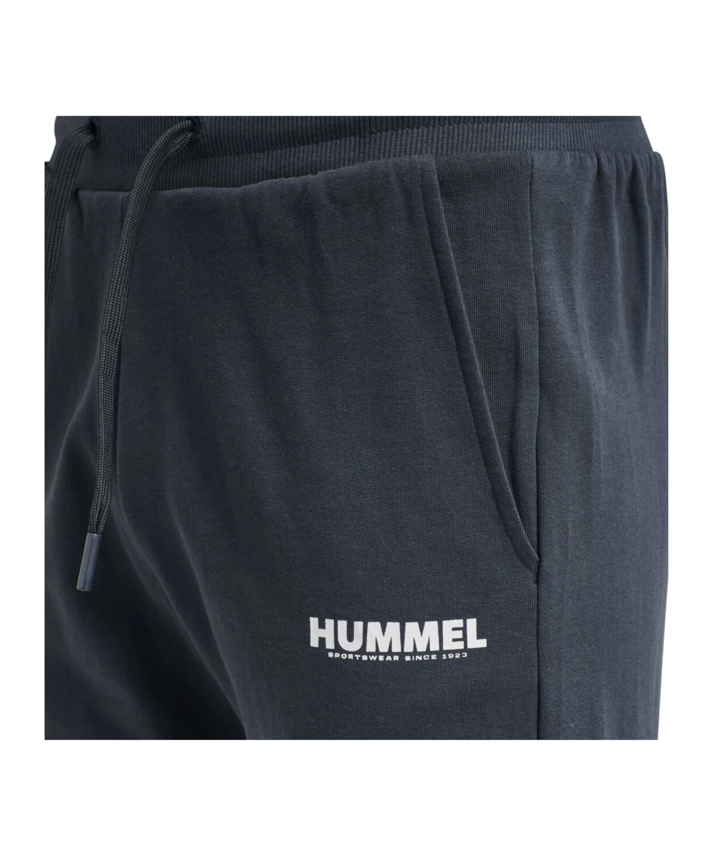 Hummel Legacy Short Blau F7429