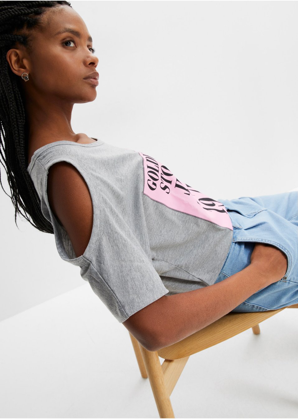 T-shirt avec découpes
