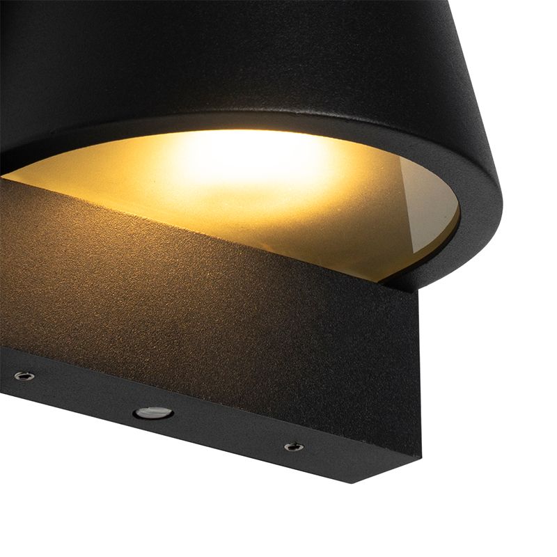 Buiten wandlamp zwart IP44 met schemerschakelaar - Femke