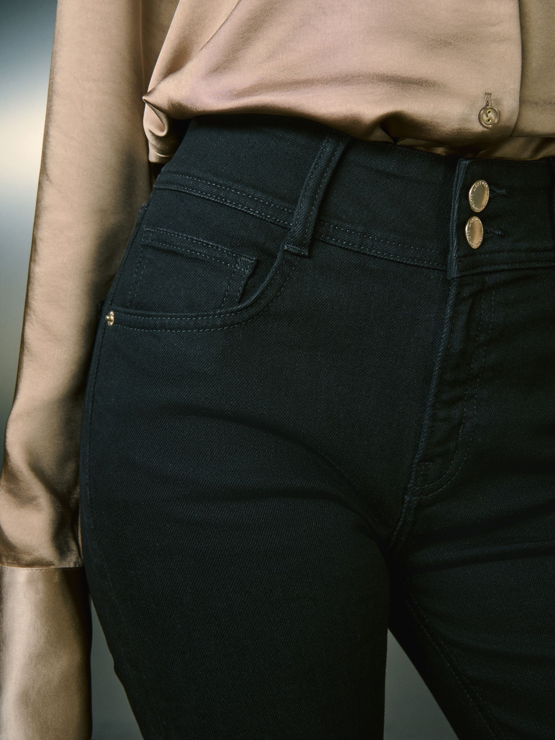 Zwart - High Rise Stretch Flare Jeans