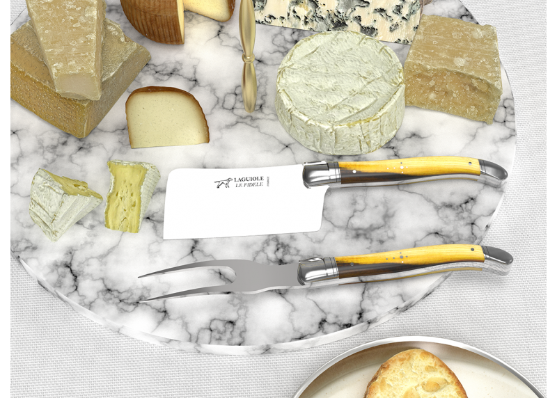 Service à fromage Laguiole avec un manche en bois de pistachier et mitres en acier inoxydable