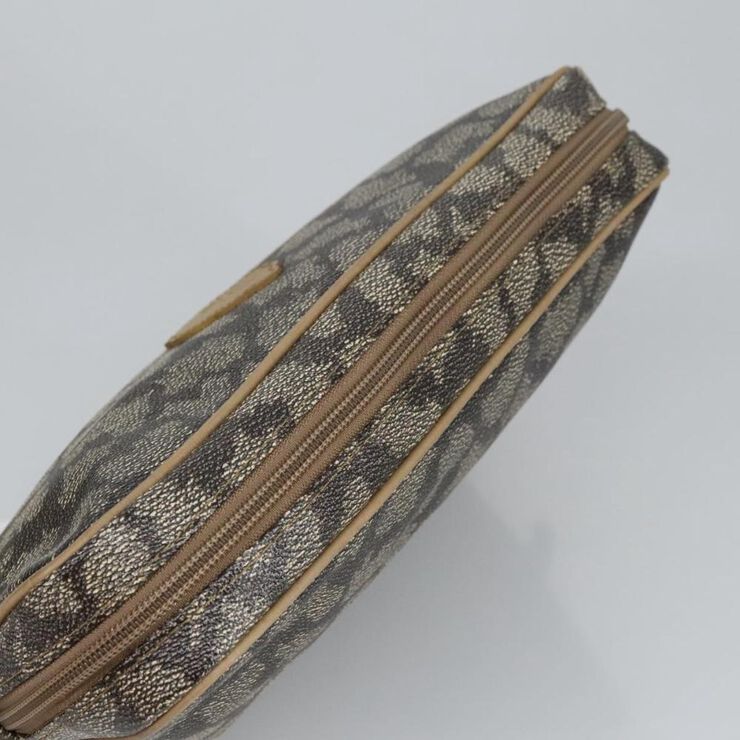 Yves Saint Laurent Vintage Yves Saint Laurent Pouch Beige