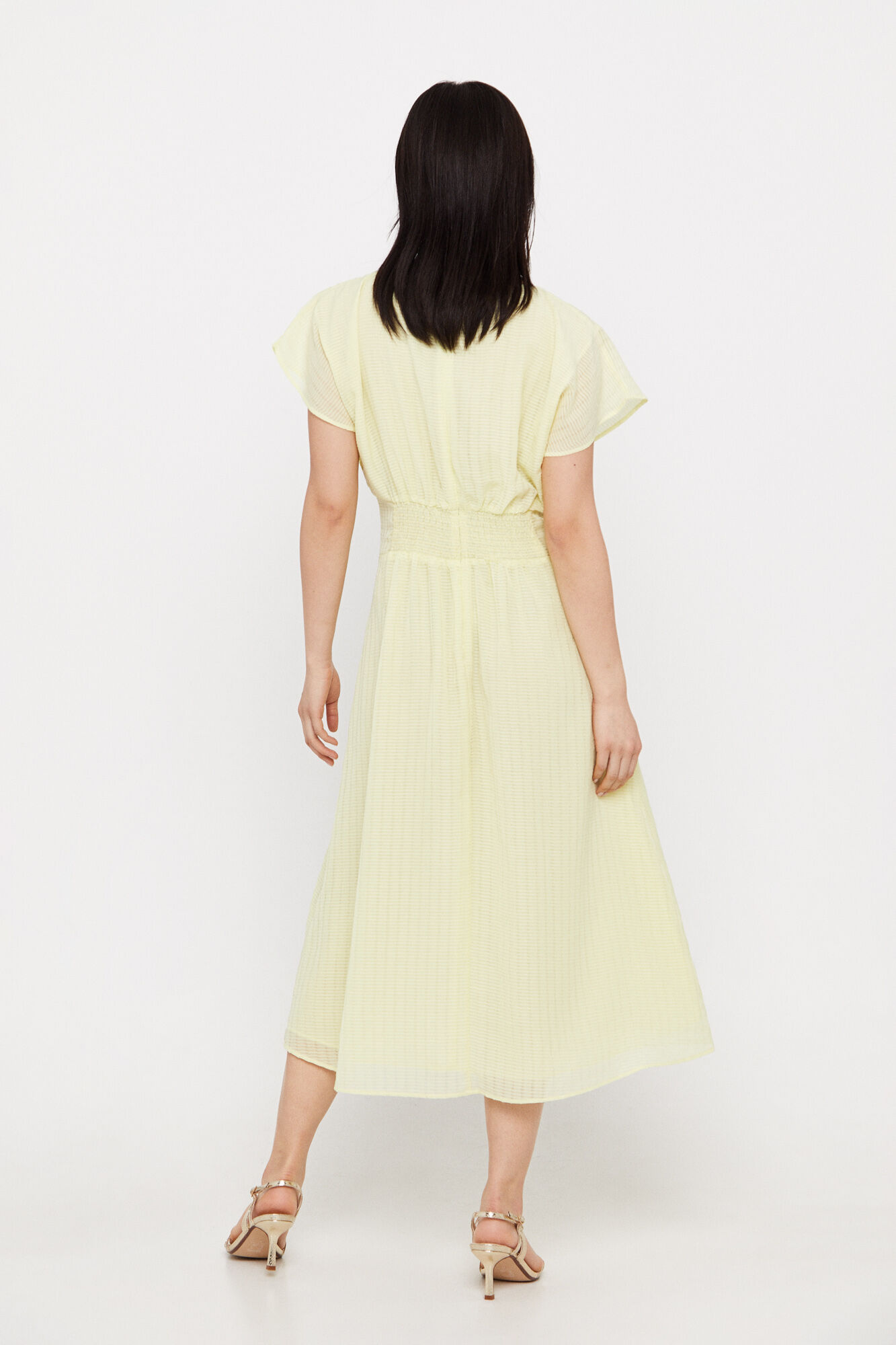 Vestido midi fluido - Amarelo