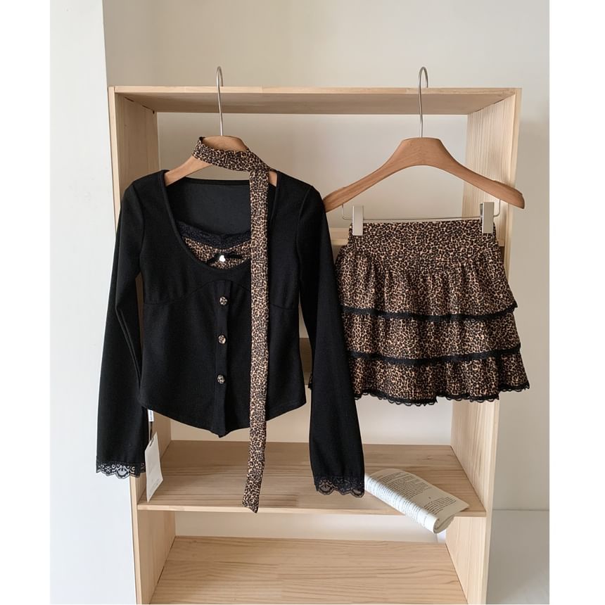 Dute - Set: Lange mouwen V-hals knoopjes top + hoge taille luipaardprint mini gelaagde rok