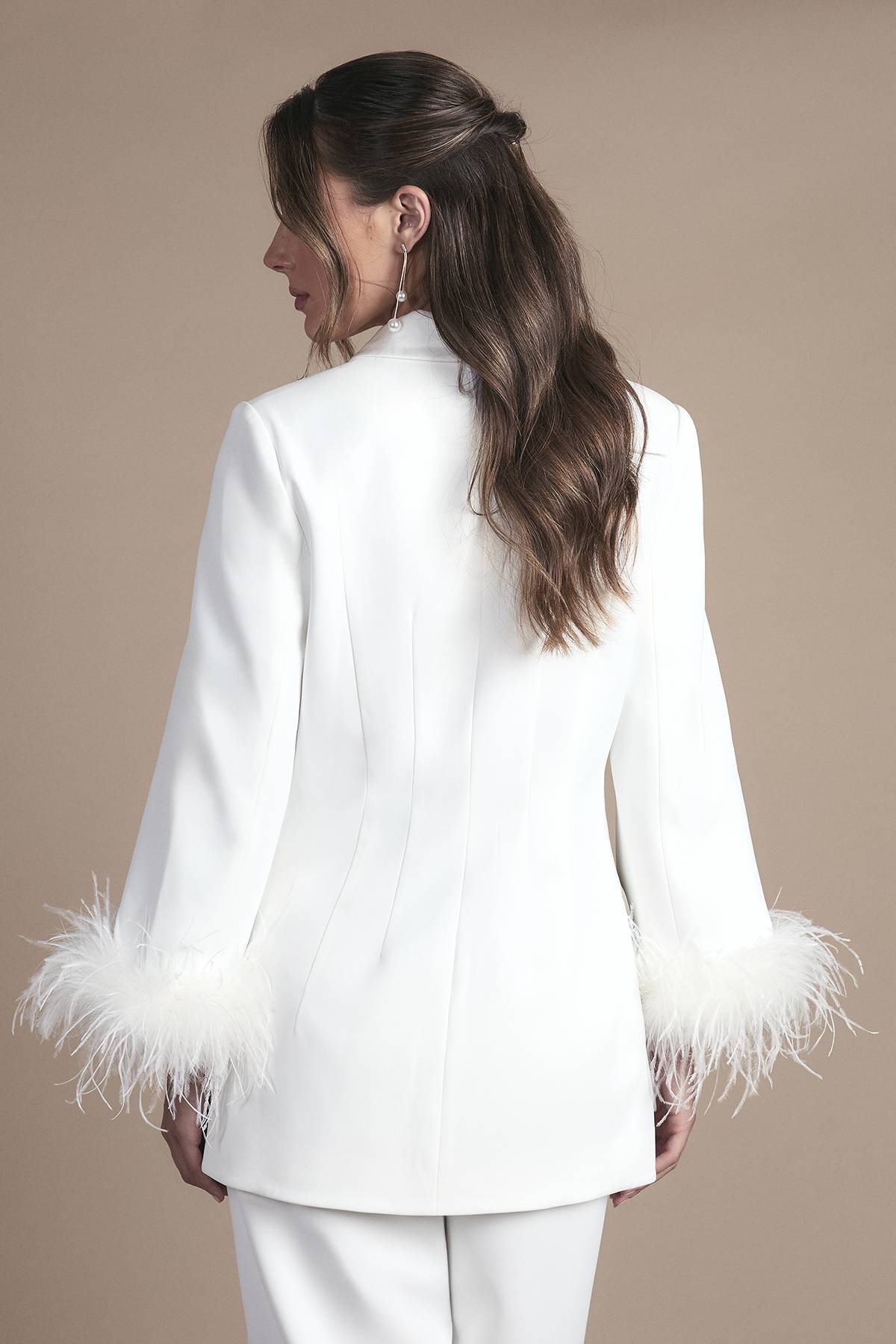 Coast Blazer de Mariage Style Smoking à Revers Simple avec Garniture de Plumes