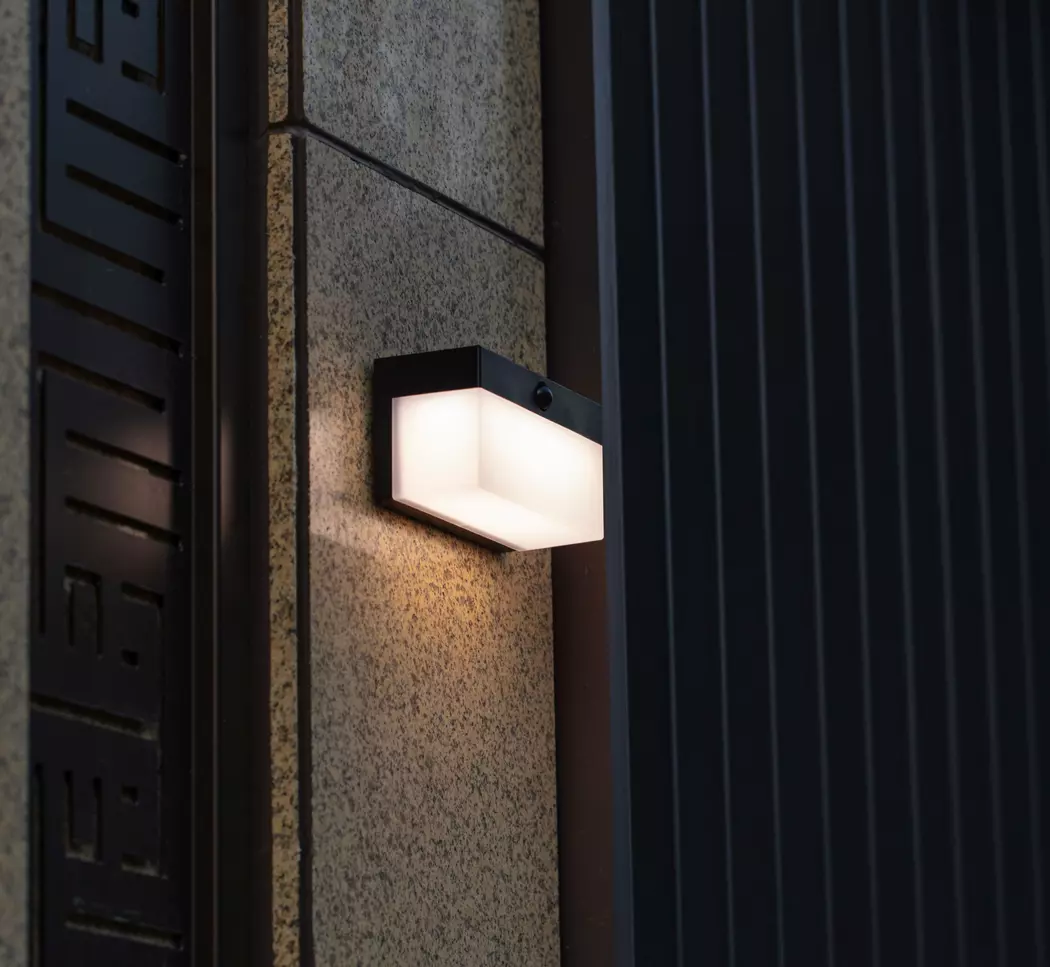 LED-Außensolarwandleuchte Fran