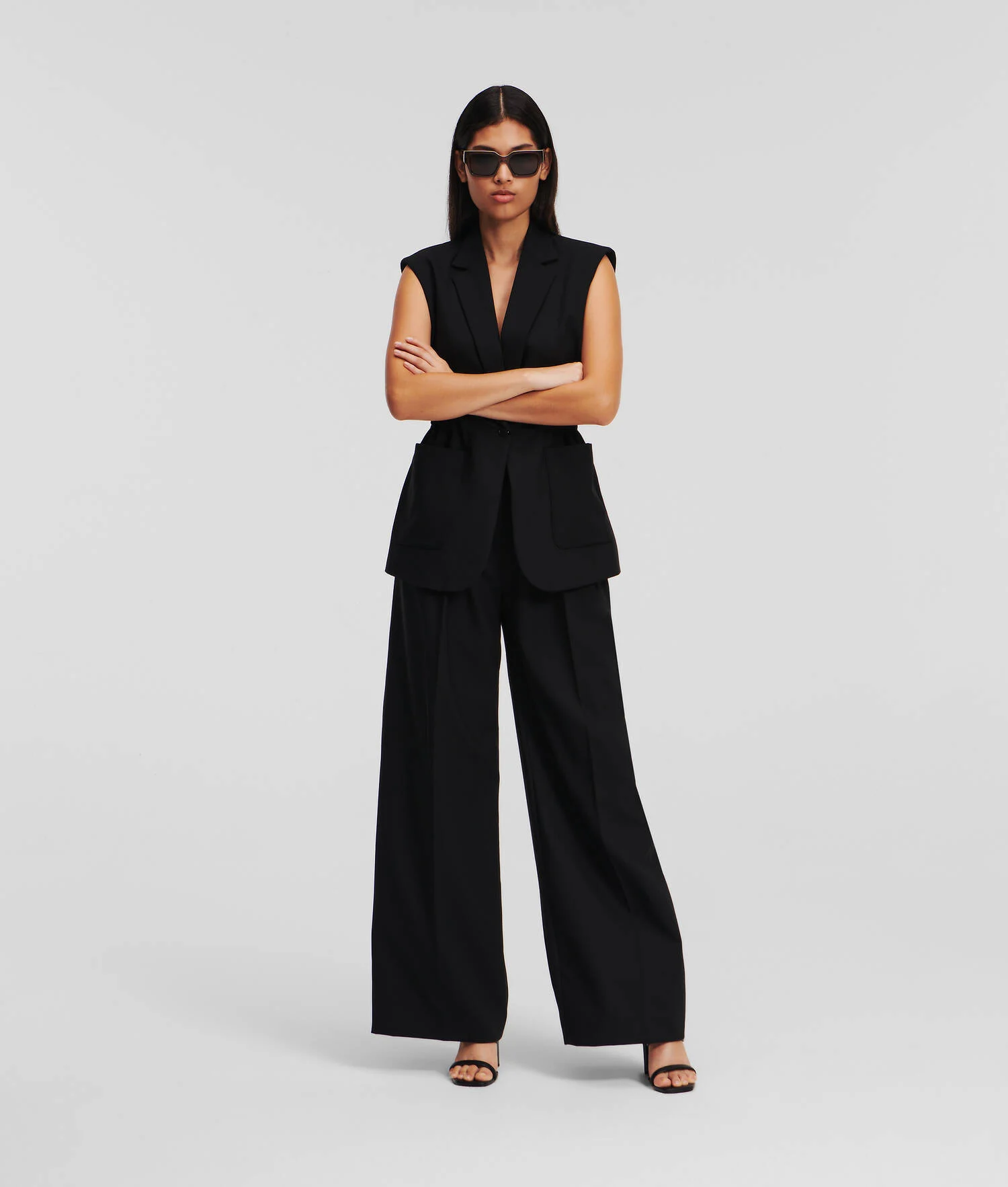 PANTALON LARGE AJUSTÉ
