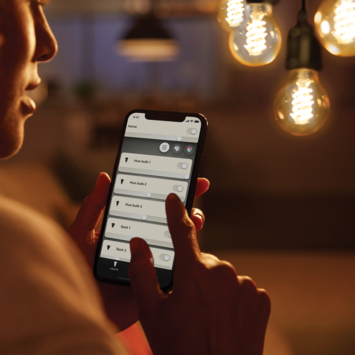 Philips hue white filament kaars E14 4.5W