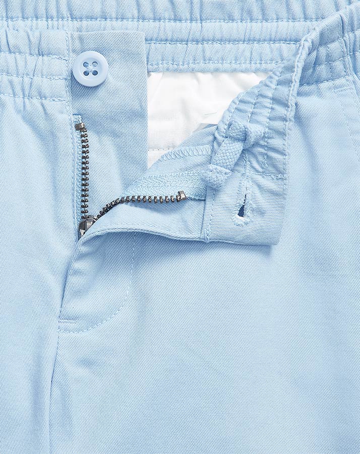 Shorts ATHLETIC in hellblau