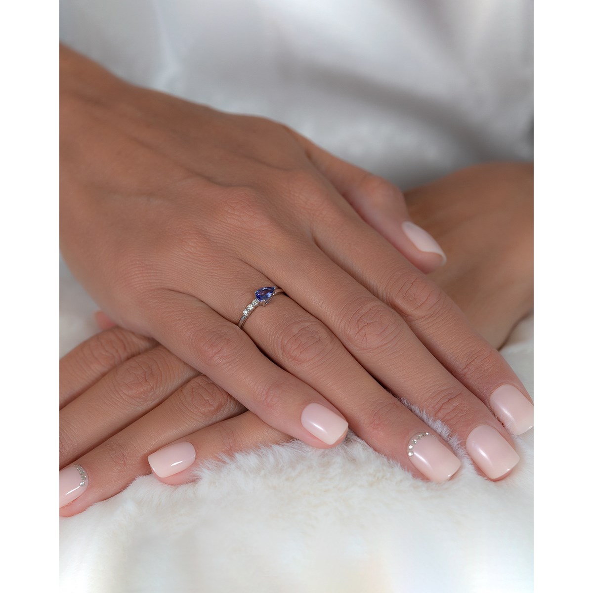 Bague ADEN Tanzanite et diamants sur Argent 925 1.176grs