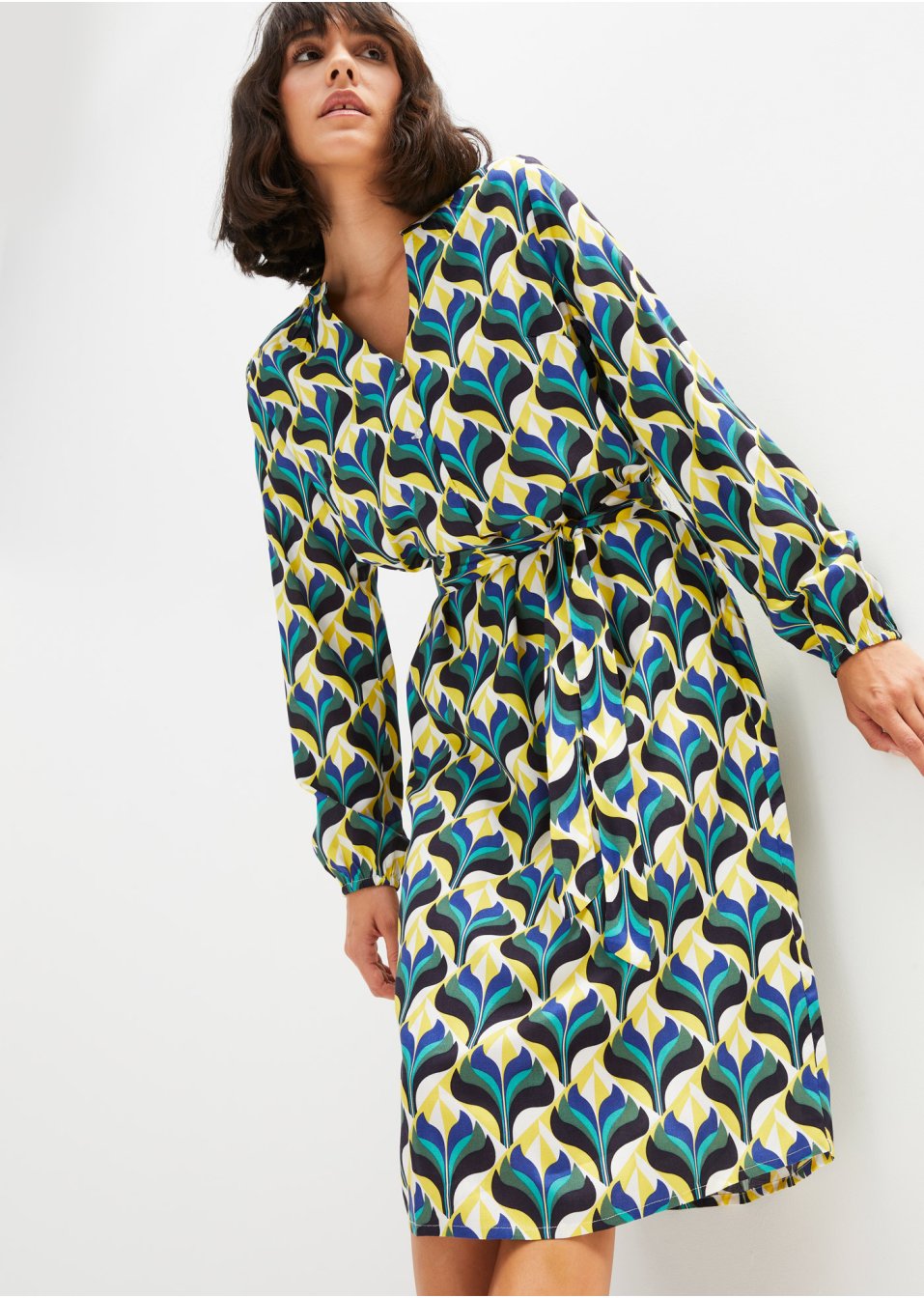 Robe-chemise avec ceinture à nouer