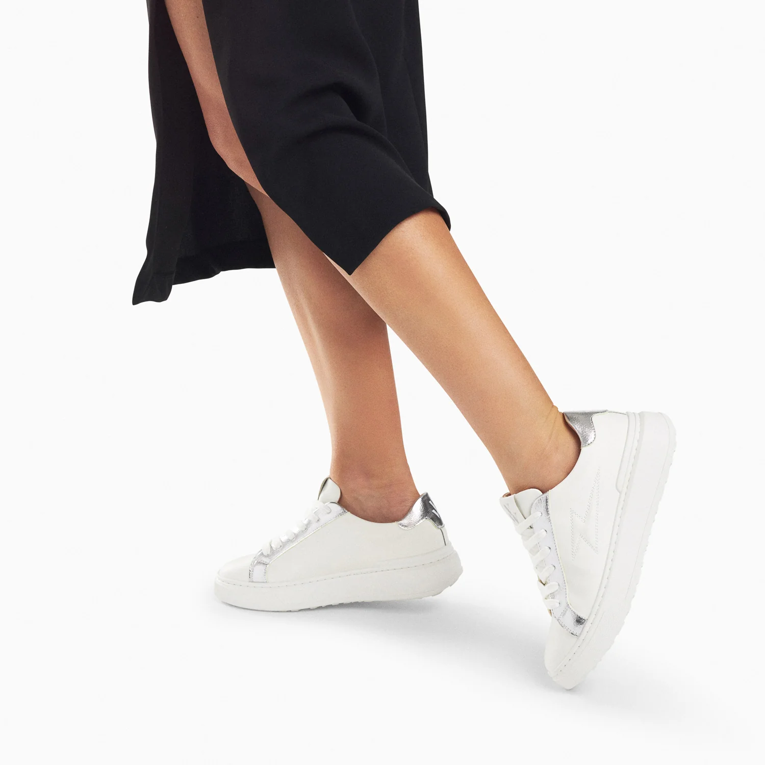 Sneakers-Baskets éclair Romane blanc et argent à lacets