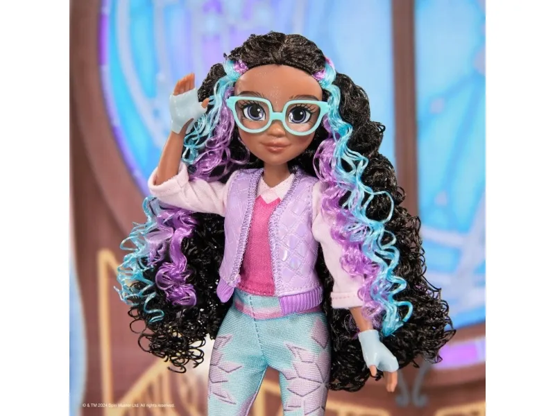 Unicorn Academy Fashion Doll 24 cm - Layla
