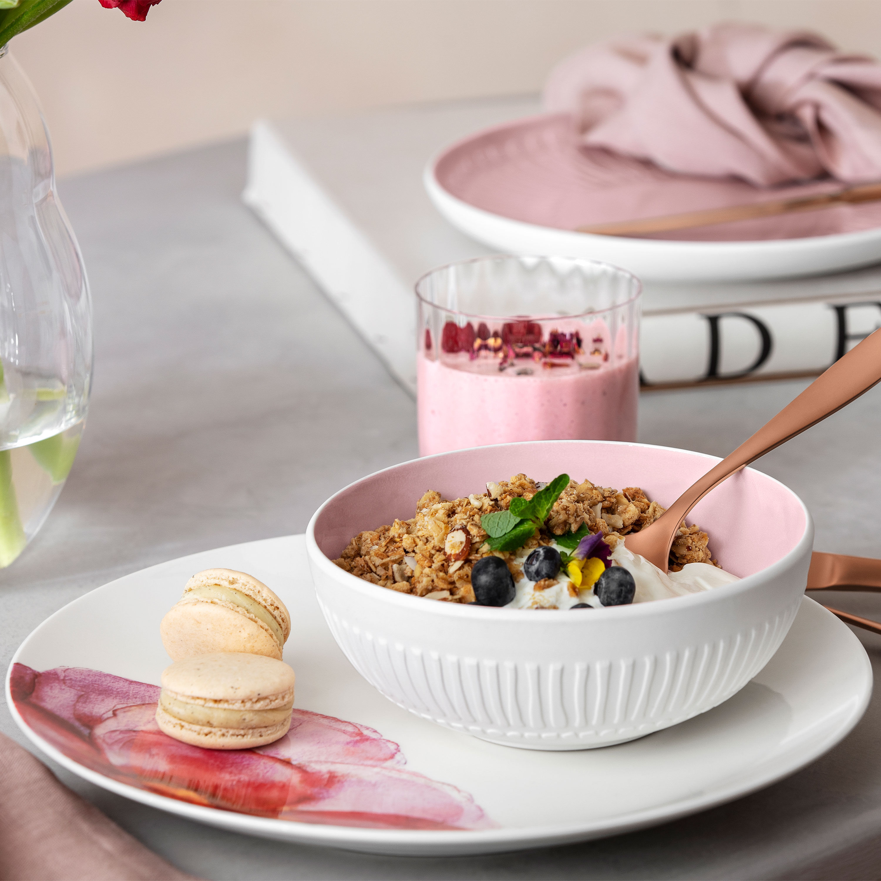 Rose Garden Dinner plate Pink, 11.3'' x 11.3'', Premium Porcelain