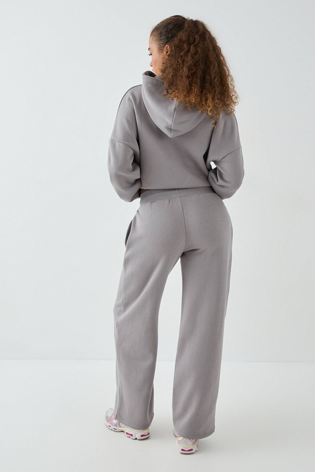 Ensemble de Jogging DSGN Studio à Casynthétiqueche Zippé Court Boxy avec Ourlet Profond