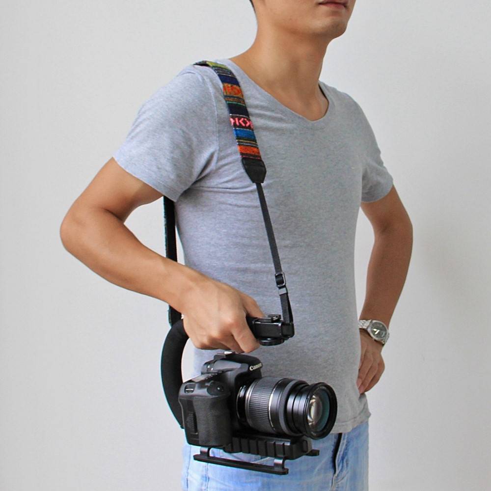 C-Förmiger Handheld Kameragriff Stabilisator Halterung für GoPro / Digitalkamera / Camcorder mit 1/4