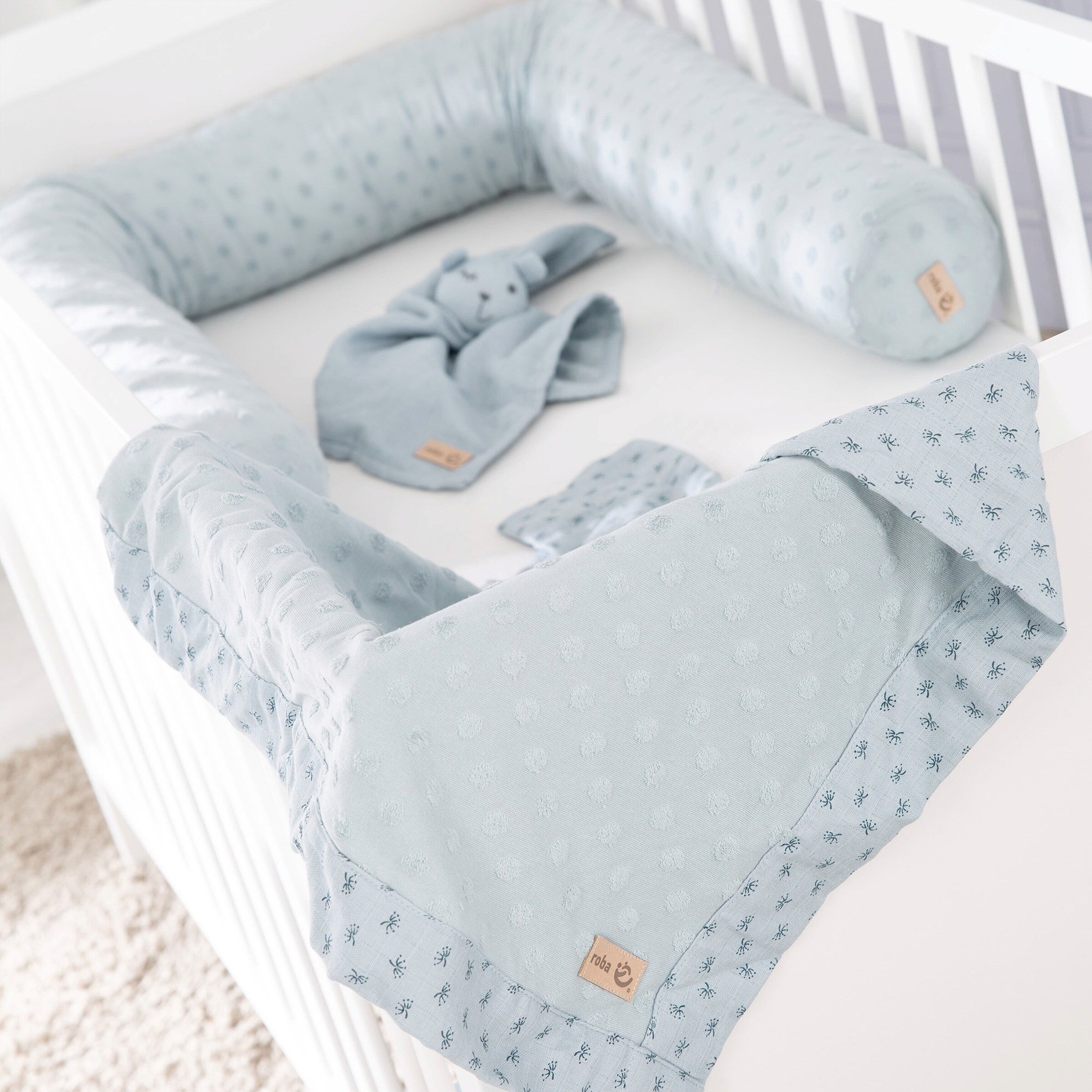 roba Geschenkset Baby Kuscheln und Spielen Lil Planet türkis
