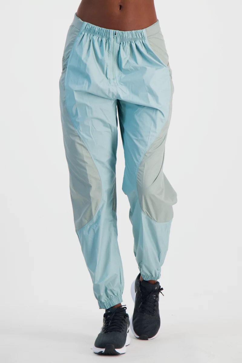 Nike Club Fleece Trail Damen Laufhose