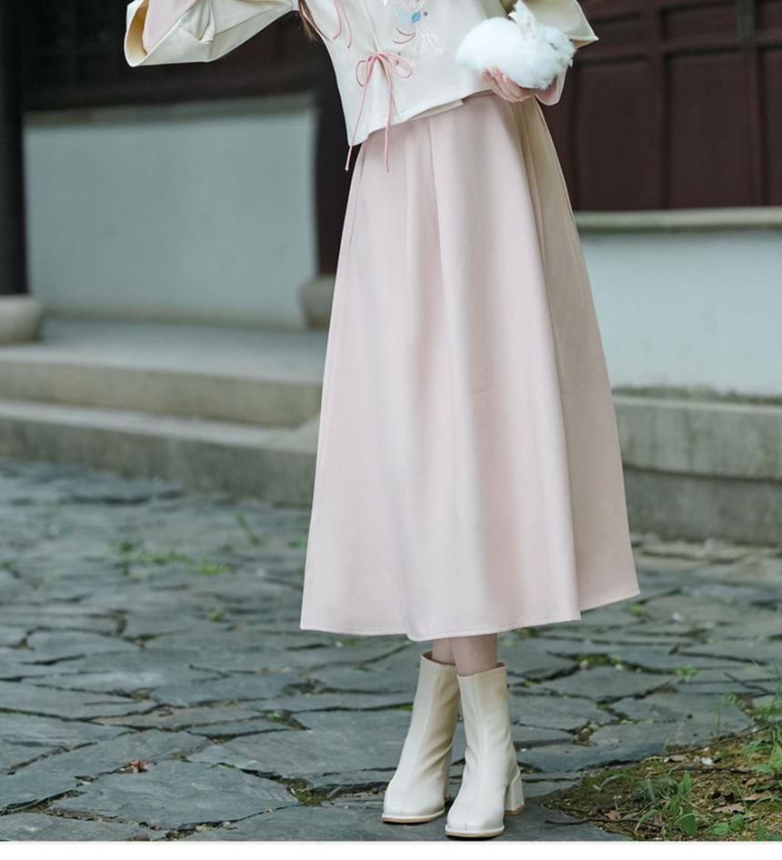 CosmoCorner - Traditionele Chinese crop top met lange mouwen, opstaande kraag en bloemenborduursel in twee delen / hoge taille effen midi-A-lijn rok