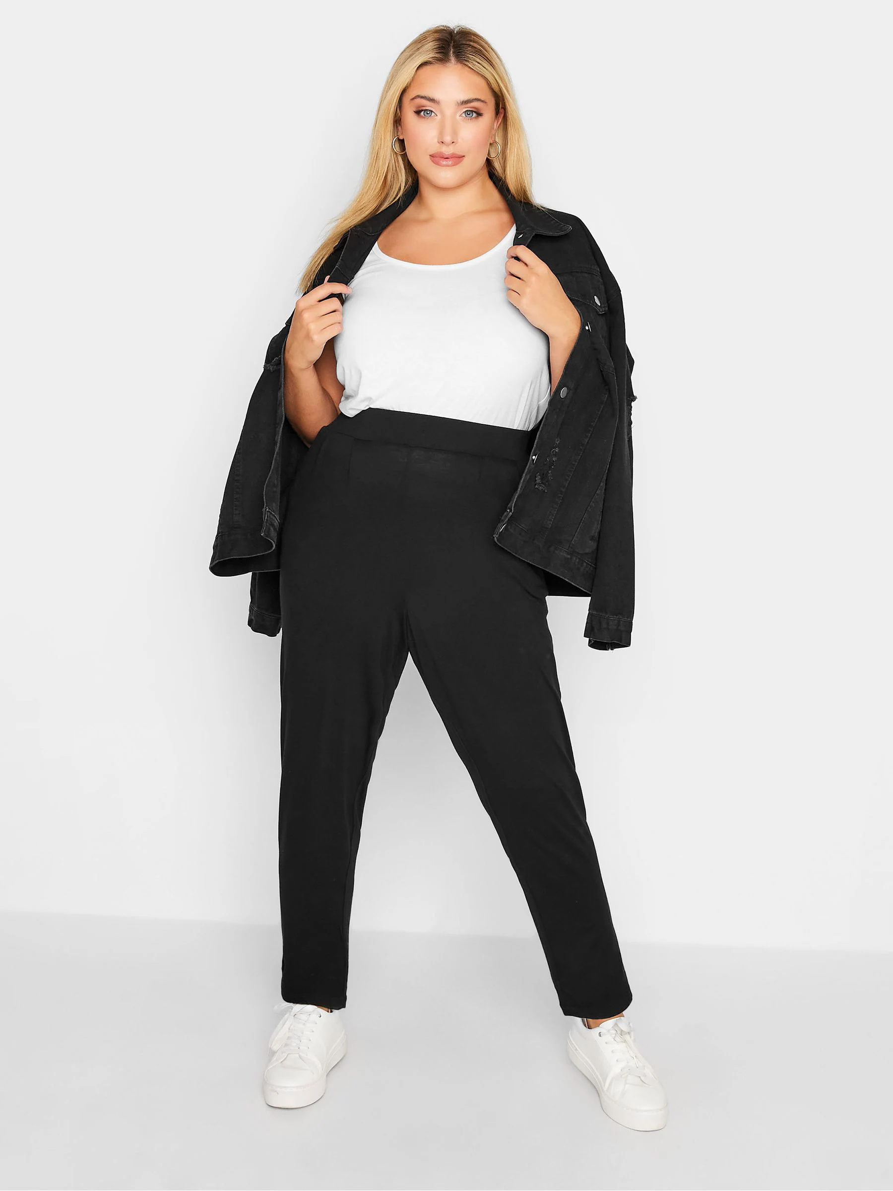 Zwart - Yours Curve - Jersey stretchjoggingbroek met dubbele bandplooi