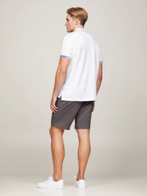 Polo de corte regular com fita contrastante