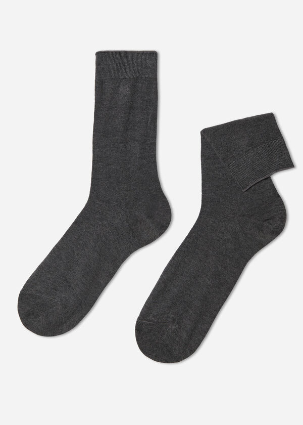 Meias masculinas de cano médio com cashmere
