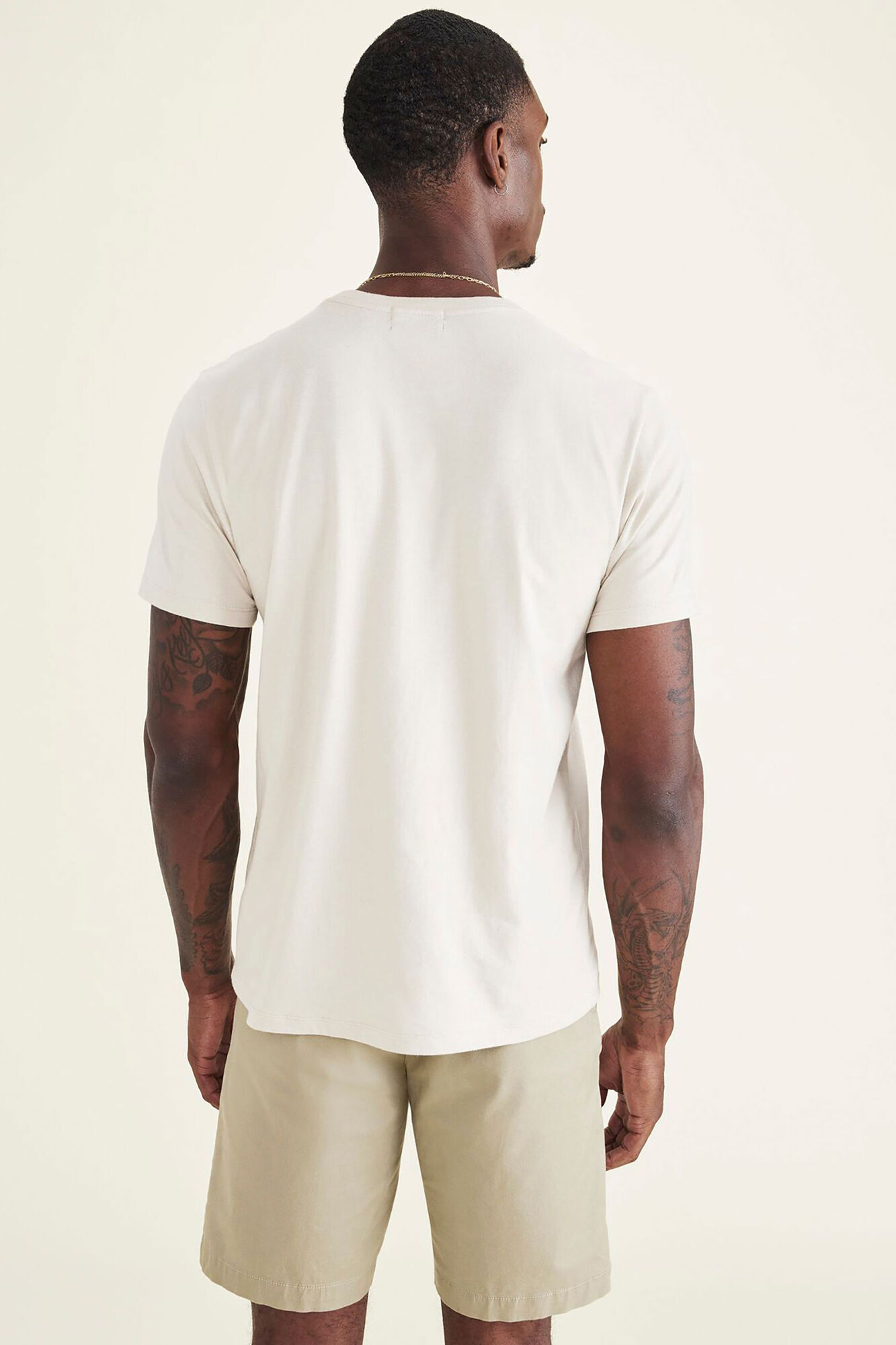 Camiseta Slim Fit com Logo - Marfim