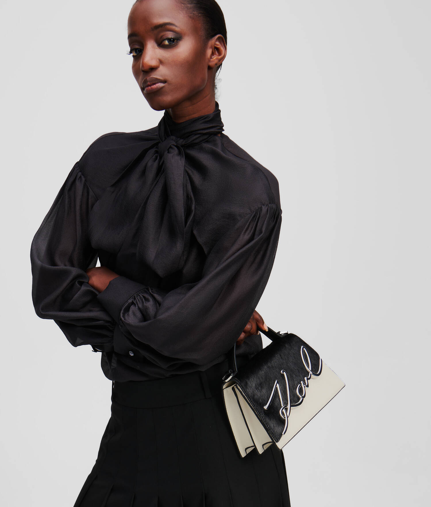 SAC BANDOULIÈRE PONY K/SIGNATURE - Blanc/Noir