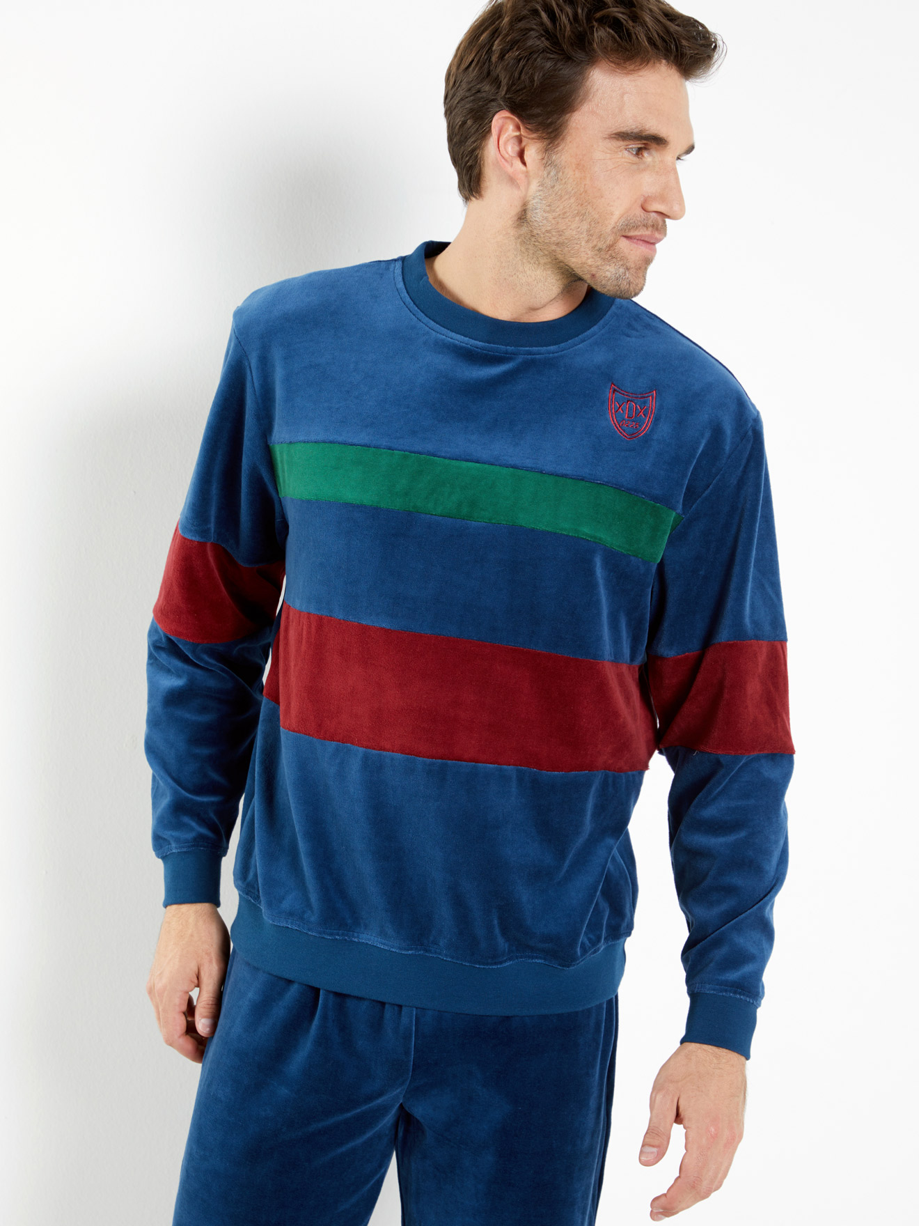 Pyjama forme jogging en velours