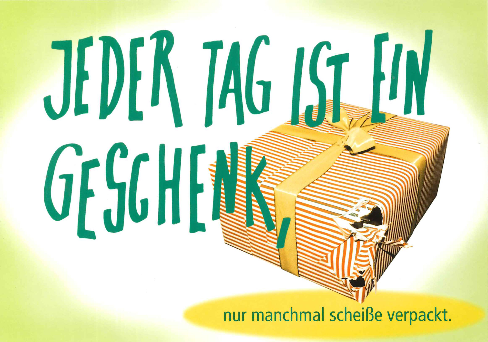Postkarte '...Manchmal scheiße verpackt' günstig bestellen