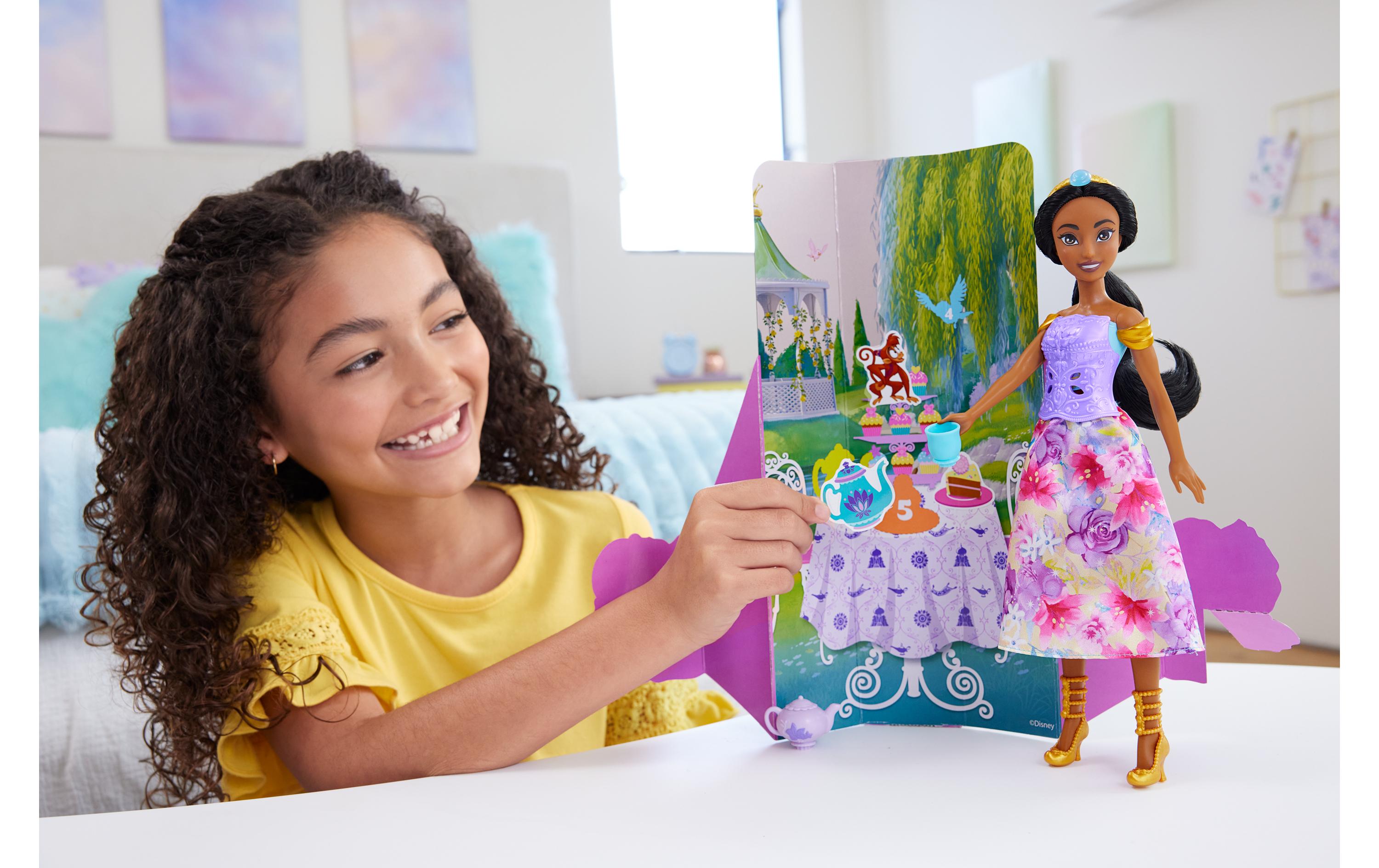 Puppe Disney Prinzessin Spin & Reveal JasmineJasmin-Modepuppe mit Accessoires