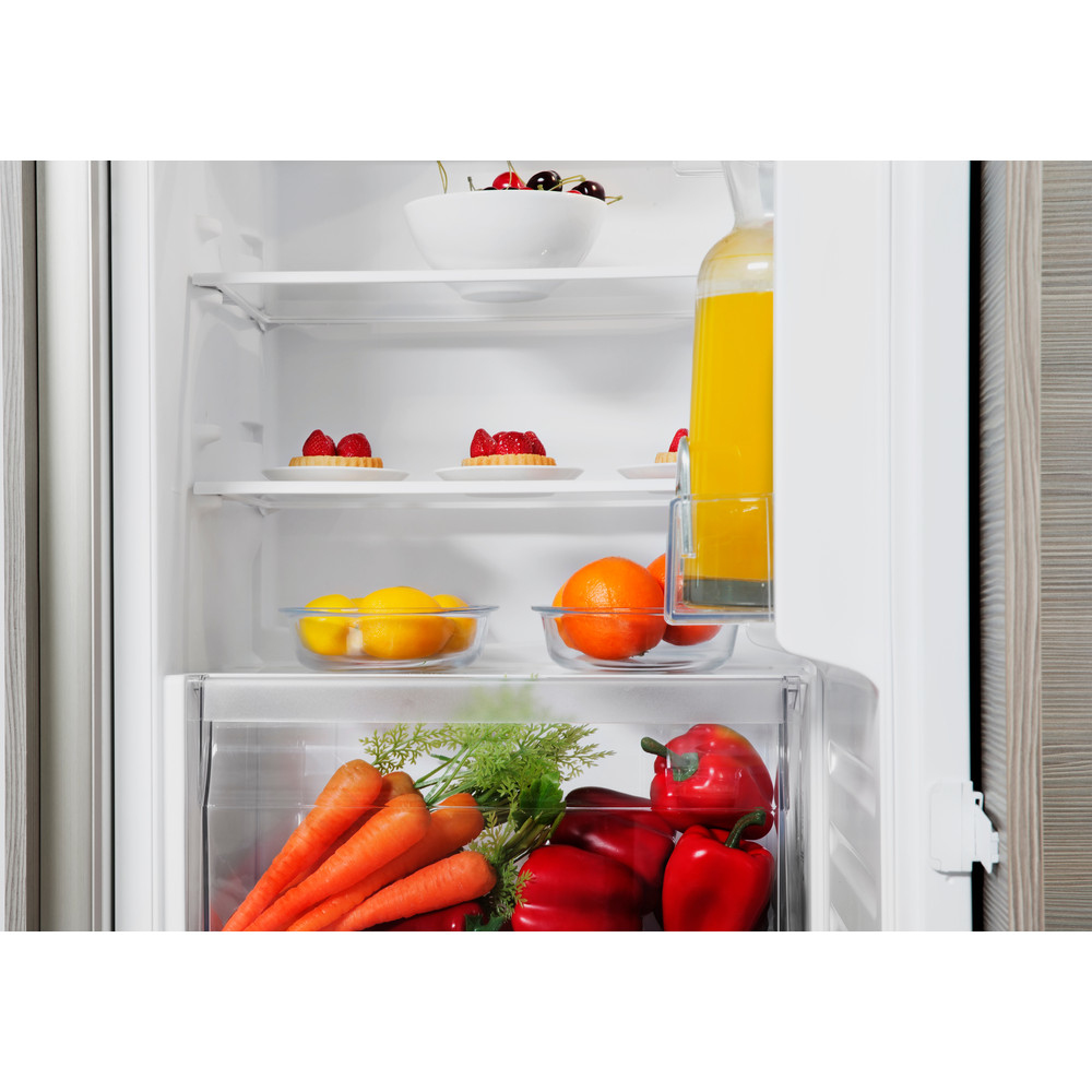 Whirlpool inbouw 1-deurskoelkast ARG90712 - 136L