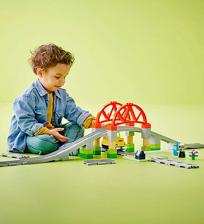 LEGO® DUPLO - Eisenbahnbrücke und Schienen... 10426 - 42 Teile