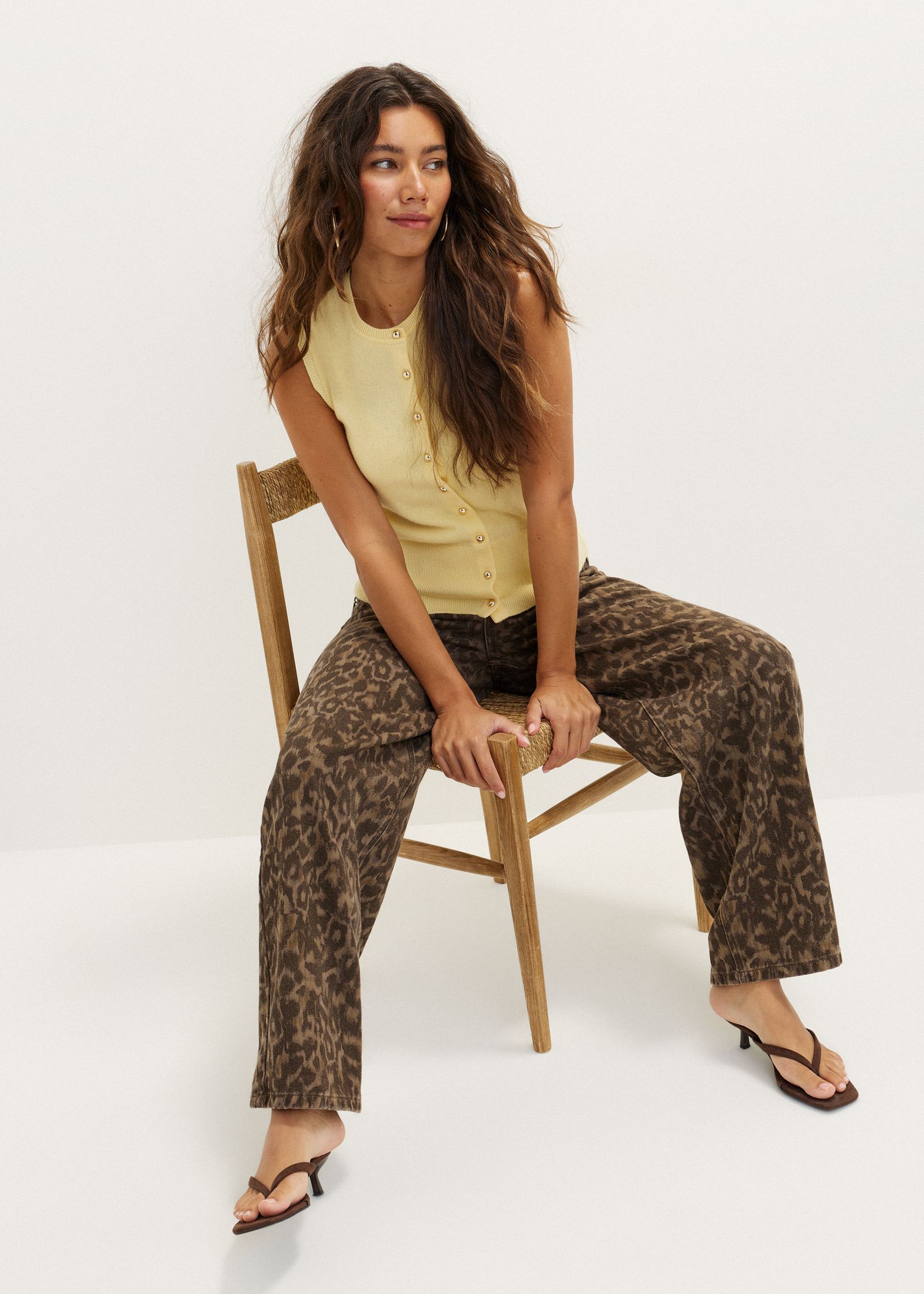 Barrel jeans met panterprint