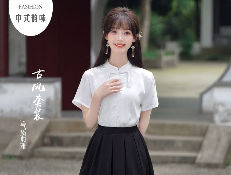 CosmoCorner - Traditionele Chinese blouse met korte mouwen, opstaande kraag, bloemenjacquard en kikkerknoopjes