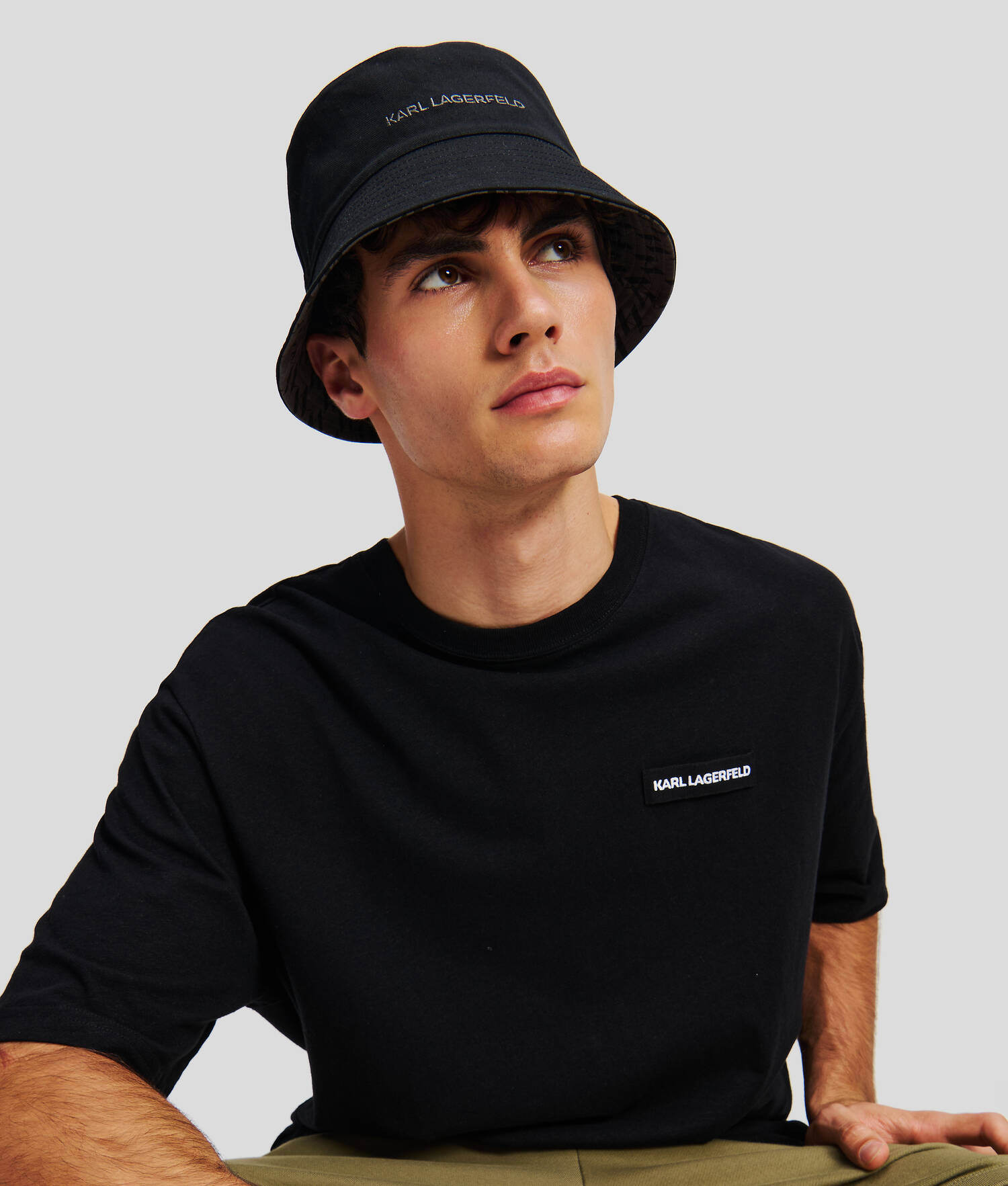BOB REVERSIBLE KL MONOGRAM - Noir/Gris
