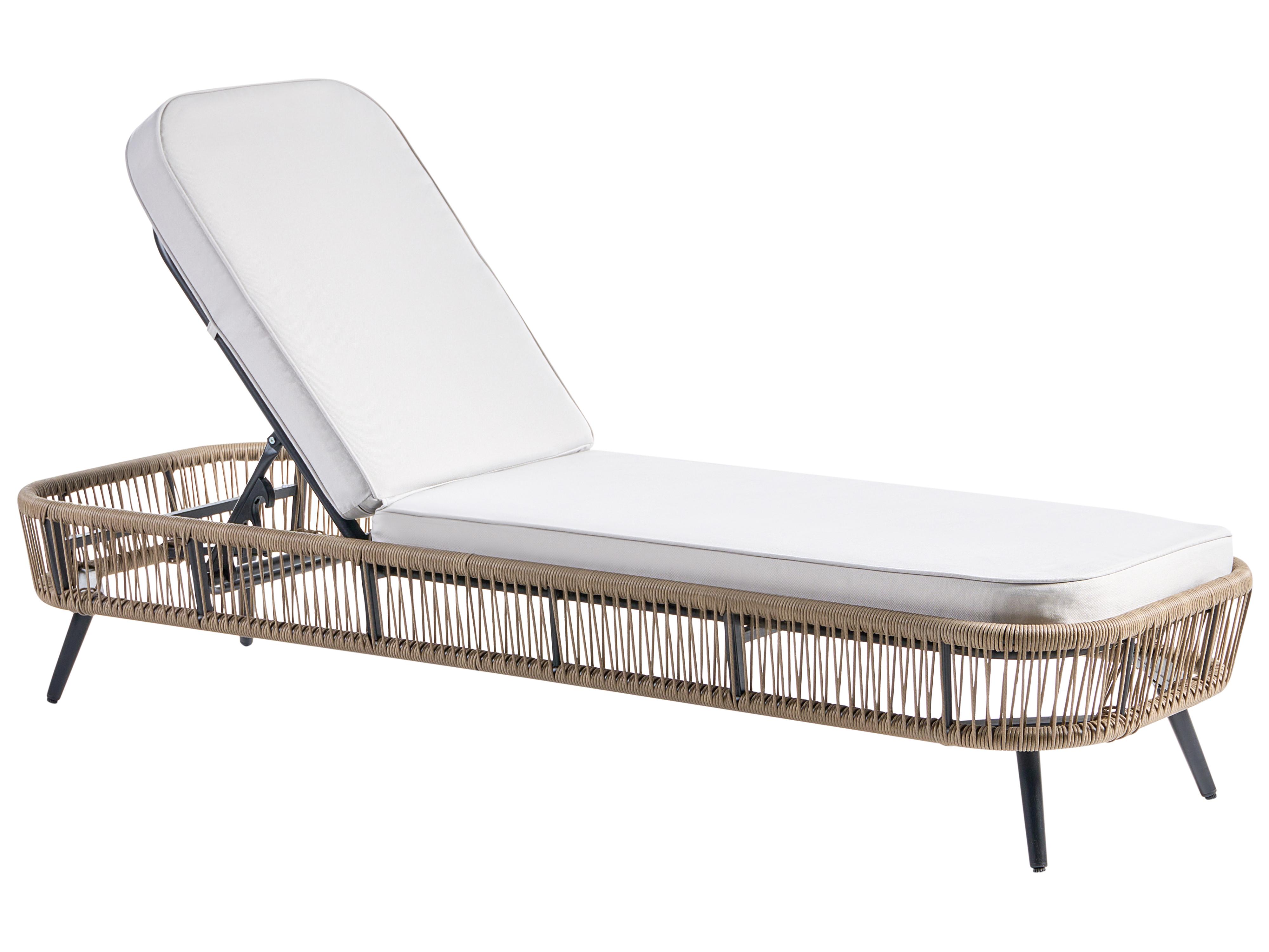 Ligstoel met kussen ZERI PE rotan Lichtbeige