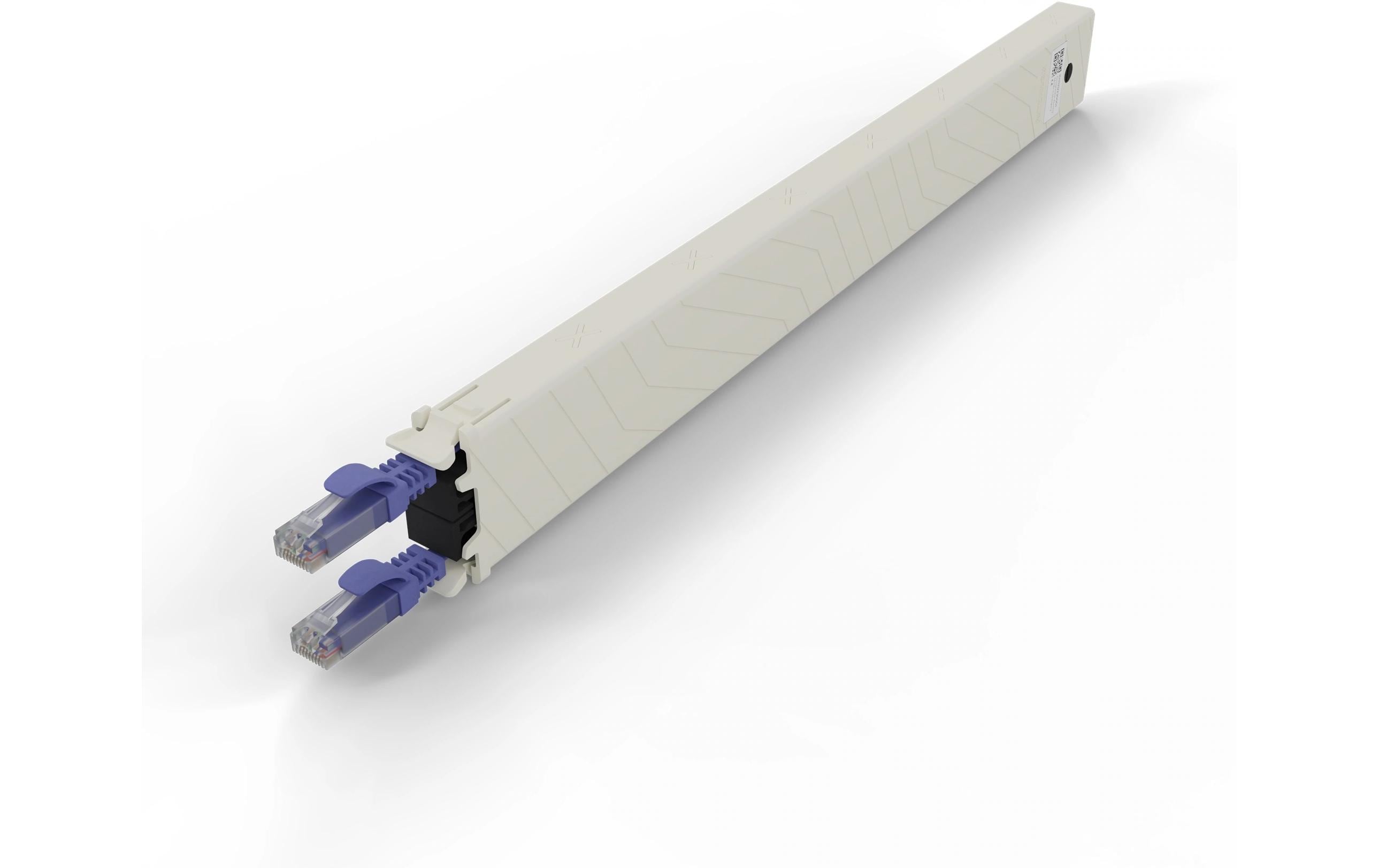patchbox.one / Cassette / 8RU / Cat 6A, UTP, 0.8 m, ViolettAll-in-One Lösung für Ordnung im Netzwerkschrank