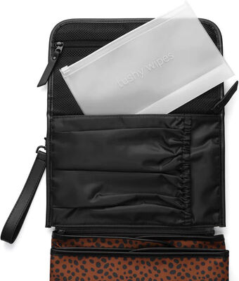 DockATot Stelleveske, Signature