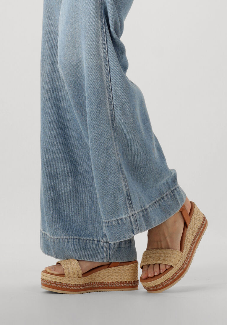bruine unisa sandalen met hak kebec