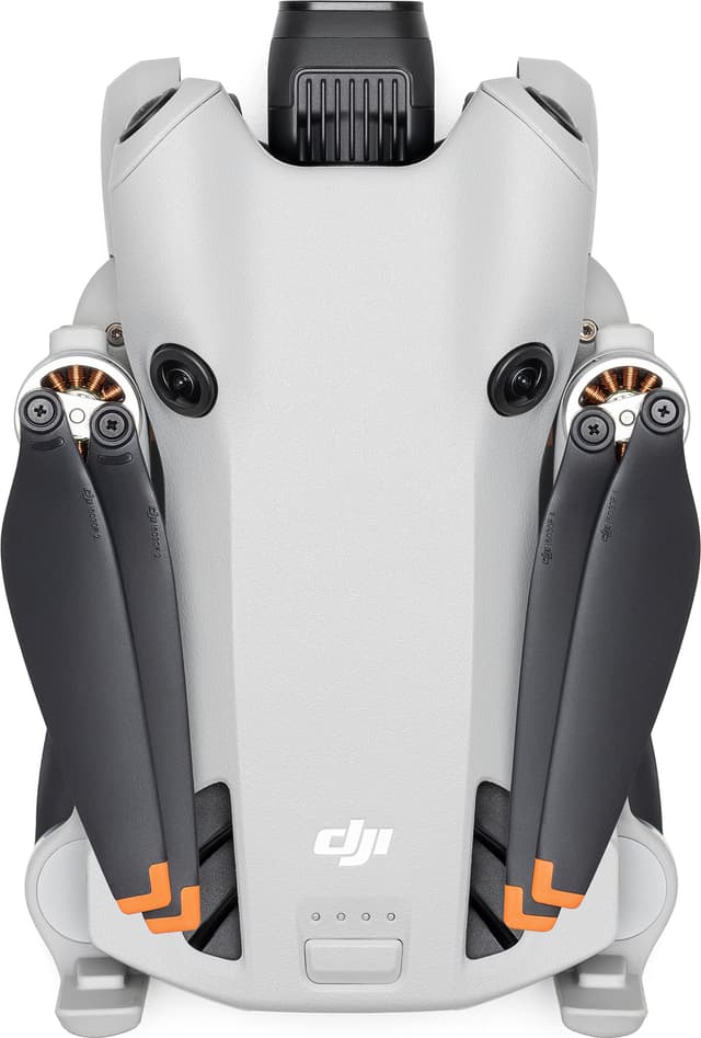 DJI Mini 4 Pro drone Fly More Combo