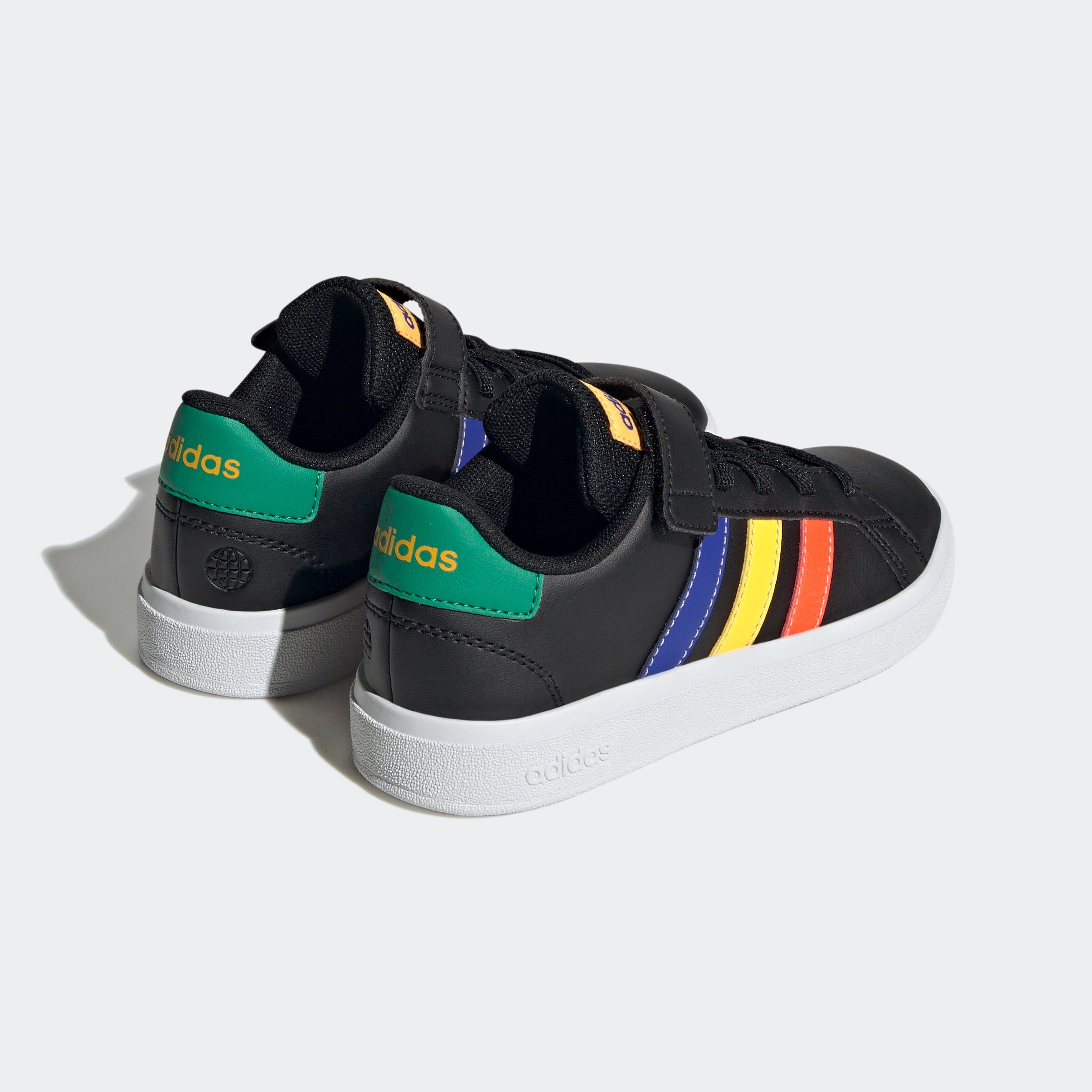 adidas Sportswear Klettschuh »GRAND COURT 2.0 KIDS«  Design auf den Spuren des adidas Superstar