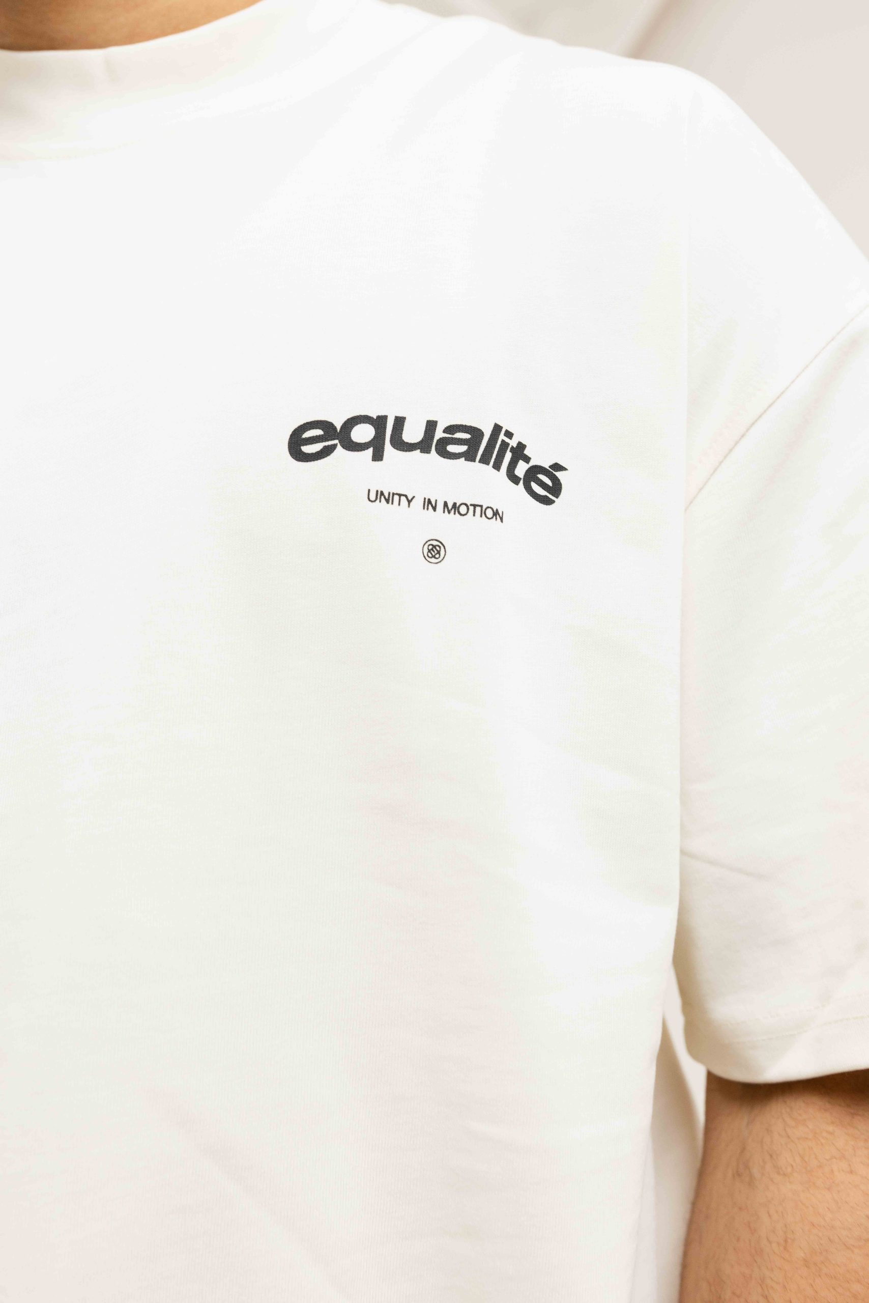 Equalité Stay Equal Boxy T-Shirt Gebroken Wit