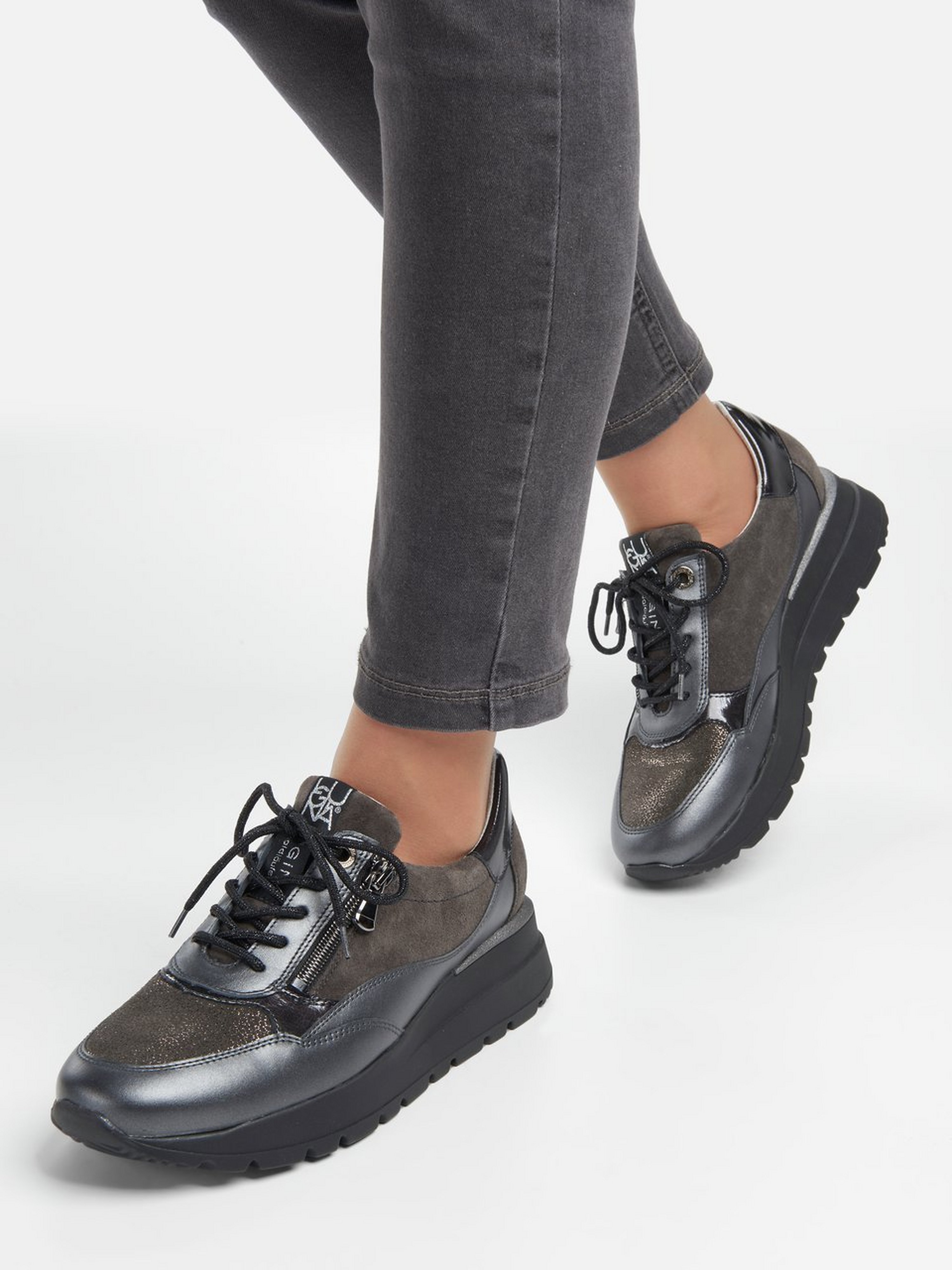 Sneaker Feli